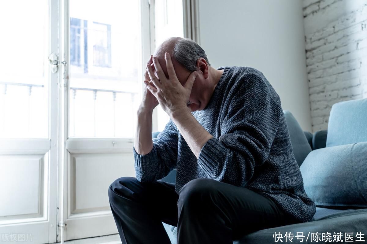 家有老年痴呆患者有什么好办法吗(家有老年痴呆患者，该怎么办？应该如何照护？这3点你得知道)