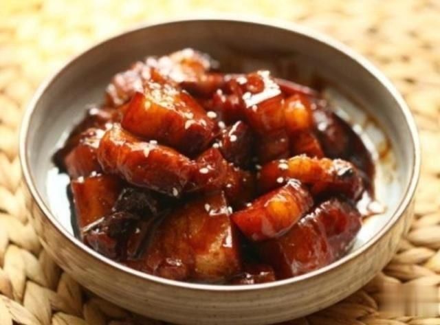 看着|红烧肉最好吃的做法,肥而不腻,入口即化,看着就流口水