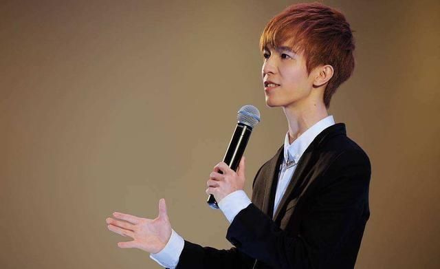  何炅|THE9团综开录，何炅助阵，4位嘉宾太强大