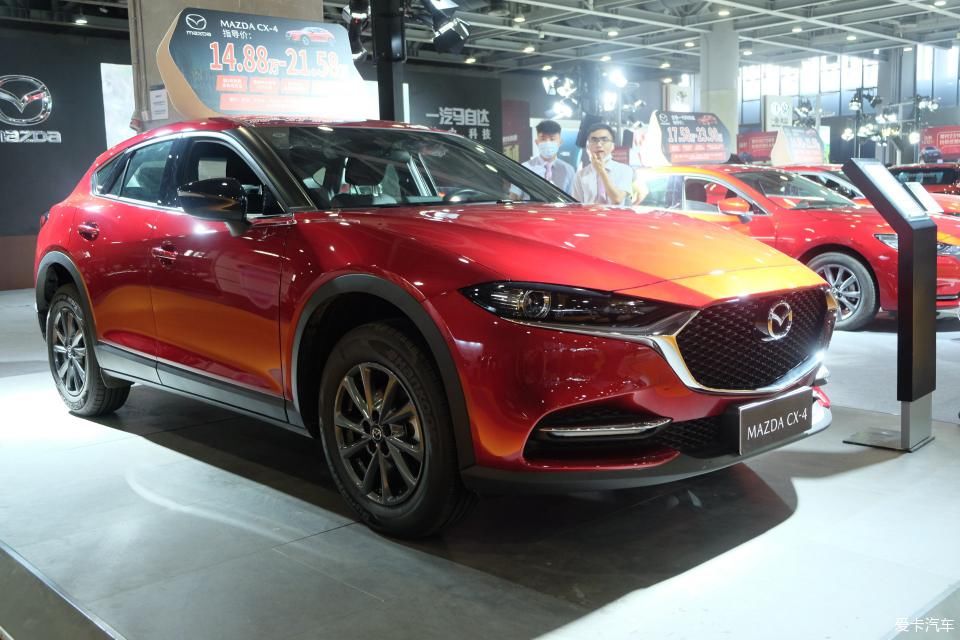  小姐姐|广州车展回顾，车展虽小，车模不少