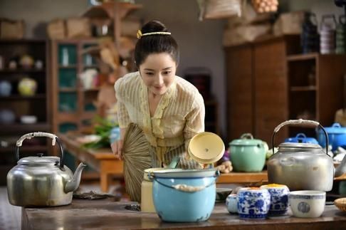  破与|单集最高收视率达2.2%，专访郭靖宇：传奇剧《小娘惹》的破与立