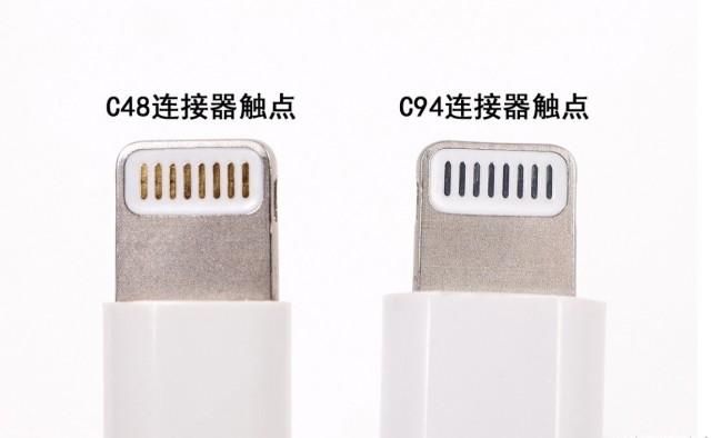 绿联|小巧mini,绿联10000mAh自带苹果MFi认证快充线充电宝评测