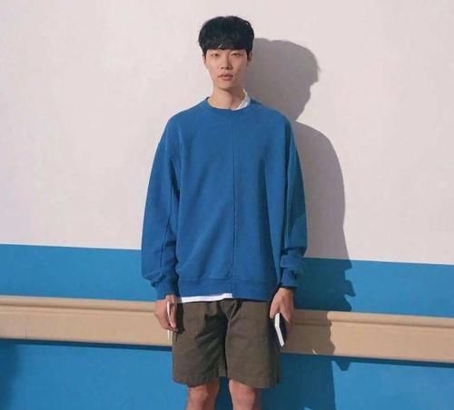 出道|丑成这样还能出道？一起看明星长相的真香打脸现场！