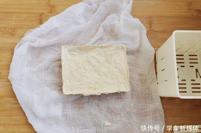 米醋|在家也能做豆腐,不用卤水和内酯,一碗黄豆一勺米醋就可以做