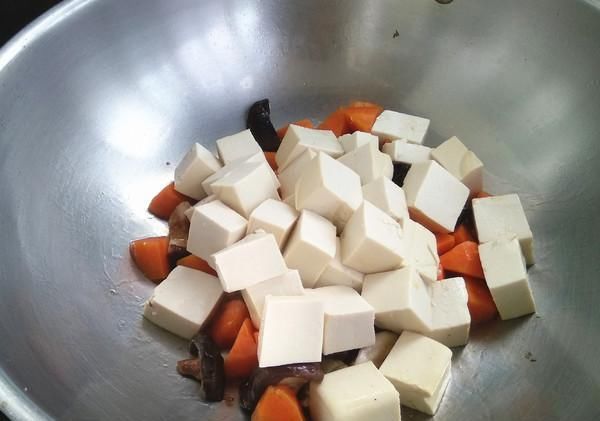  低脂肪|夏天，少吃肉多吃它，高蛋白低脂肪，才2元一斤，比吃肉还香