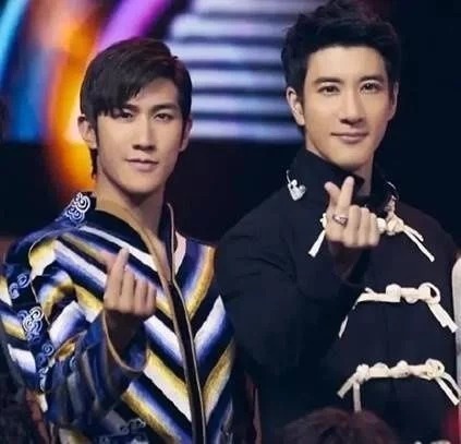 双胞胎|明星撞脸大盘点,你知道多少明星相似, 让我们看看的几位像双胞胎