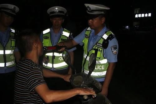  实战|【全警实战大练兵】重拳整治酒醉驾 以战促练保平安