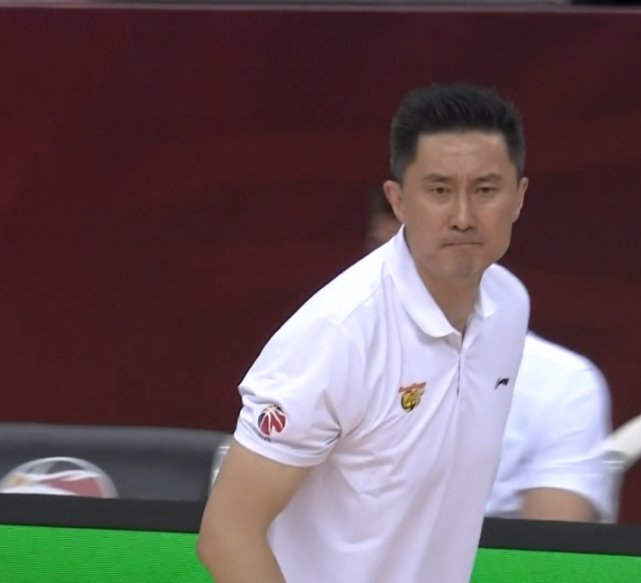  二场比赛|20分？辽宁上演惊天大逆转！落后22分翻盘广东，杜锋名言冲上热搜