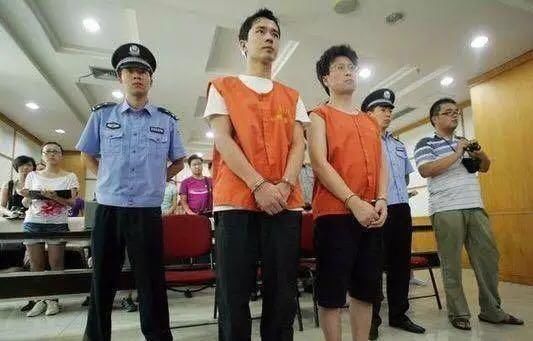  拒绝|拒绝酒精测验！39岁香港男演员涉嫌醉驾撞毁护栏，未婚妻心急如焚