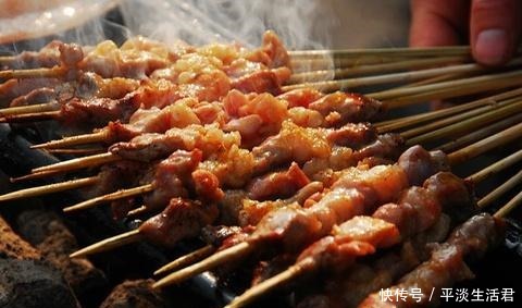 告别|告别羊肉串,拒绝小龙虾,农林里的害虫,如今成了夜市上的高端菜