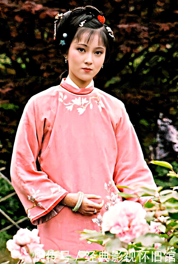 贫穷|87版红楼梦之邢岫烟剧照:荆钗布裙的贫穷女孩,却婚姻圆满