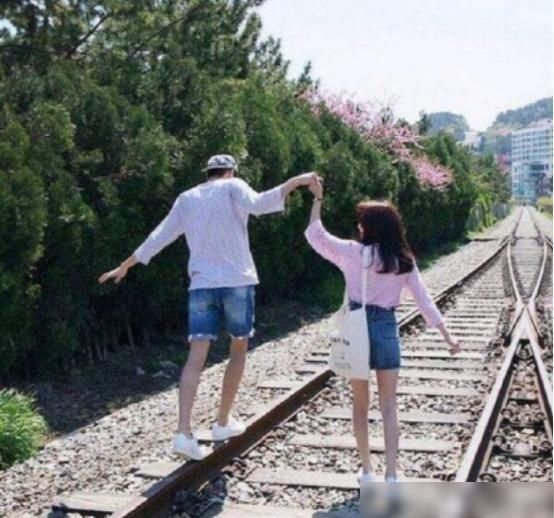 商业|金星曾经爆料相亲节目内幕,当爱情有了剧本,商业气息好浓重