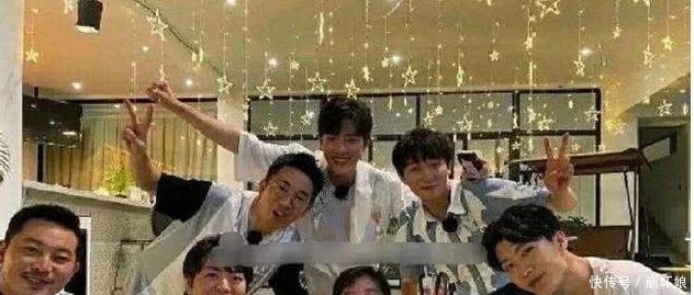 游记|《青春环游记》《乘风破浪》互蹭热度,周深张雨绮万茜不打不相识