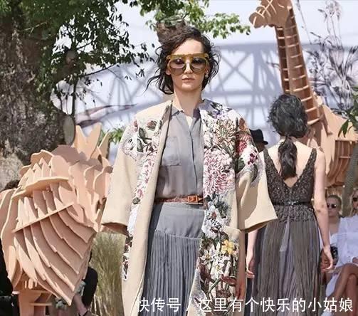  高定|Dior高定大秀 优雅美好而不自知!