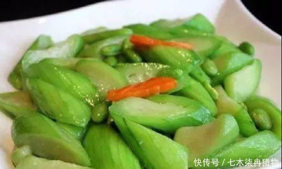 做法|精选美食:香煎丝瓜,糖醋西瓜皮,油泼鲜笋,蒜苗豆腐的做法