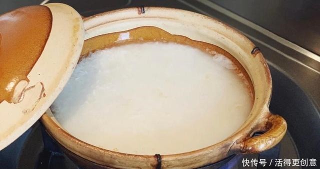 详细|正宗广式煲仔饭不糊的2个小妙招！最详细的做法，让你锅锅成功