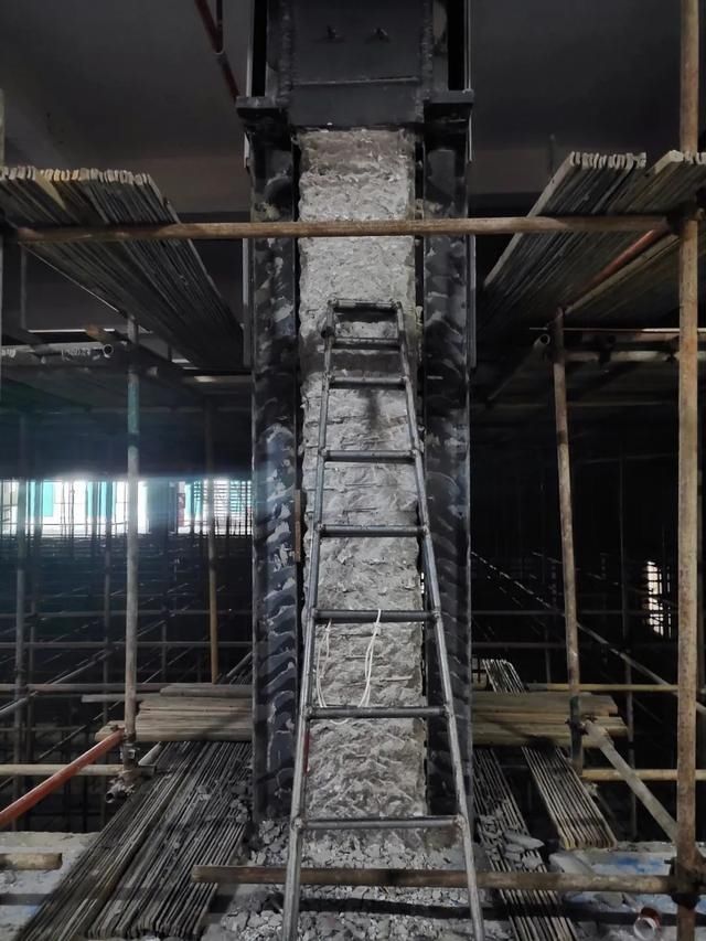 贵州省建筑|贵阳一房开打掉12根承重柱事件最新进展,房屋安全鉴定报告评定为…