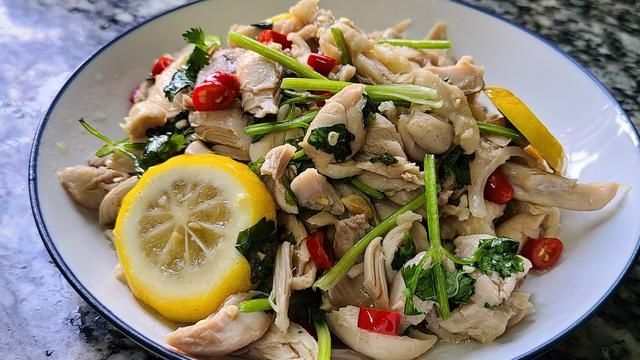 正好|柠檬鸡,好吃又开胃的一道美食,做法简单香味浓,天热吃正好