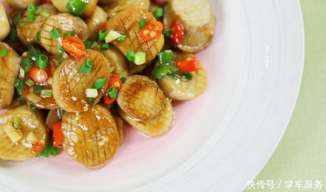 制作|让你流口水的香煎杏鲍菇,制作简单不油腻,切完花刀似鲍鱼