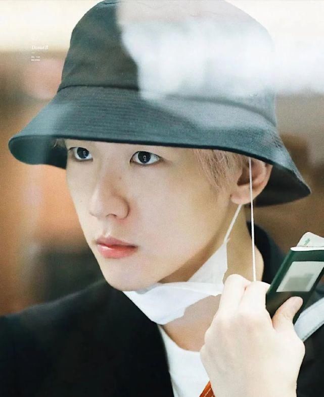 保重|英子头像 | 多年前你的一句保重 我至今没瘦