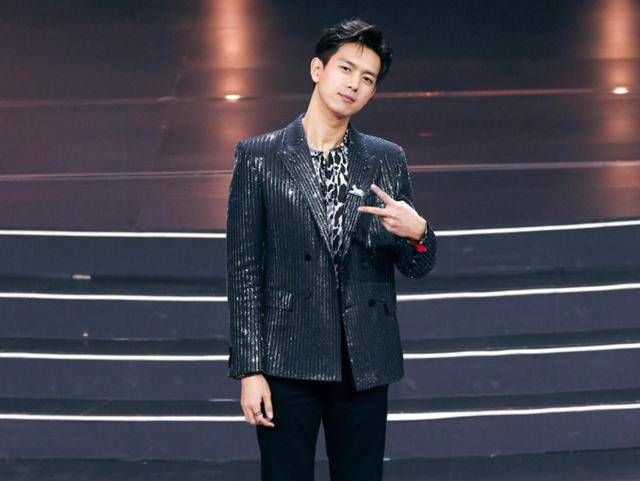 嘉宾|综艺嘉宾排行出炉!鹿晗占据榜首,去年大火的他为何不见踪影?