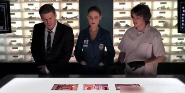  标题|Mirror拉片的标题：三《暗黑者》