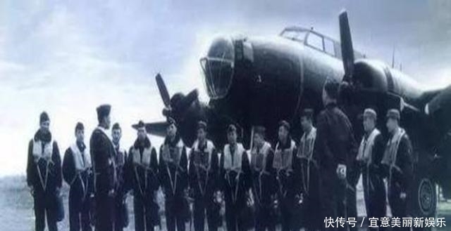 国家|他驾机起义回大陆, 900人欢迎他, 国家奖他黄金, 他说: 1克不要!