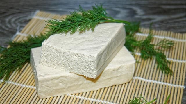  麻婆豆腐|家常豆腐：在家这样做豆腐，简单又好吃，不比麻婆豆腐差！