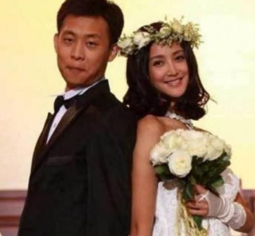 老师|娱乐圈的这些明星夫妻藏得太深!其中一位,还娶了我们都认识的“老师”