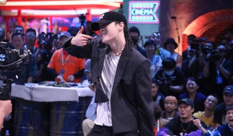  速学|张艺兴速学六个月“半转行”，与世冠师父一起参加世界krump大赛