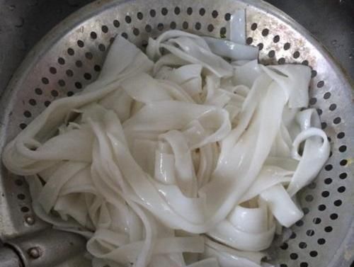  妈妈|早餐我最乐意做它，锅里一炒，5分钟就上桌，孩子爱吃，妈妈放心
