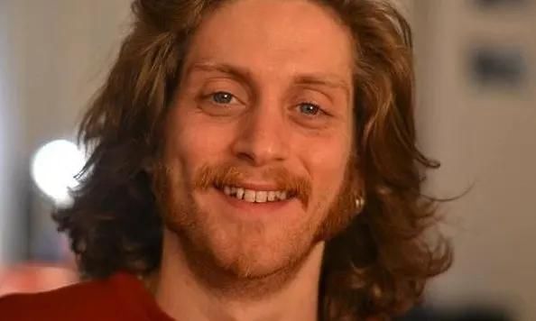  死亡|联合国观察员在哥武叛军据点附近家中离奇死亡，家人要求调查真相