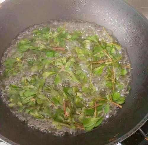  慢跑|很多人把当杂草，却是清肠菜，一盘抵得上慢跑一小时，体重嗖嗖2位数