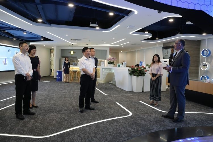 各类|全力支持各类企业在浦东发展壮大 区领导走访企业