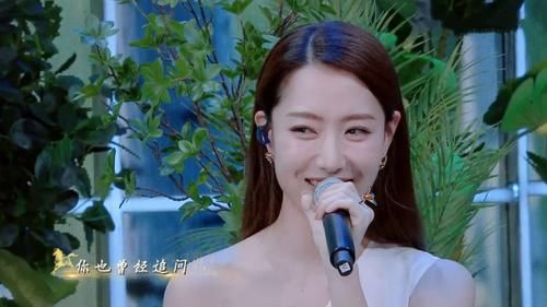 王一博|《浪姐》来袭 白冰最吸粉 袁咏琳最真实 王一博只对游戏感兴趣