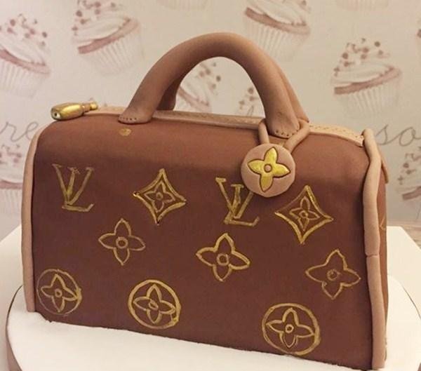 LV|万物皆可变“蛋糕”,忍了大白兔,忍了LV,看到它让人不忍直视