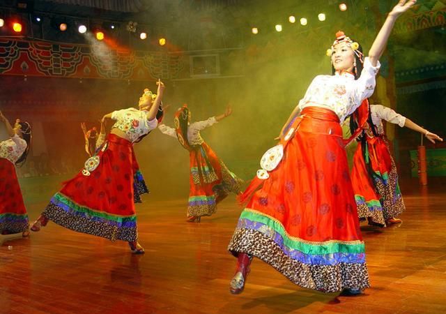  九寨沟|四川旅游：人间仙境九寨沟（图）