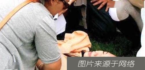  浪姐|郑希怡或将缺席《浪姐》四公录制？网曝郑希怡疑似受伤被送往医院