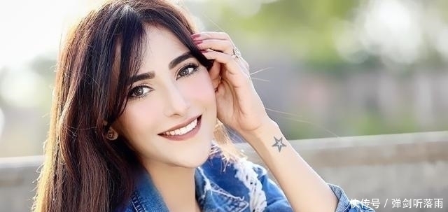 双面|印度也有“白富美”天生丽质大长腿“双面”穿搭可复古可性感