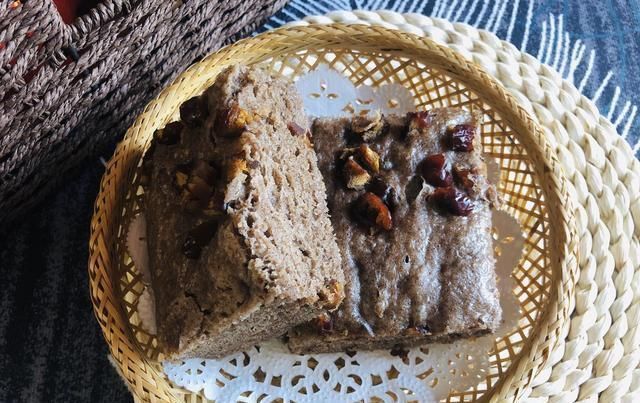  一搅蒸一蒸|红糖发糕的私藏做法,不揉面搅一搅蒸一蒸,松软如海绵