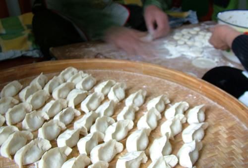 少许|立秋后,最适合用这菜包饺子,比韭菜都要香,吃上就会爱上它