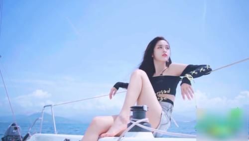 夏天|新综艺《完美的夏天》,被吴宣仪女团身材圈粉,嘉宾阵容都是流量