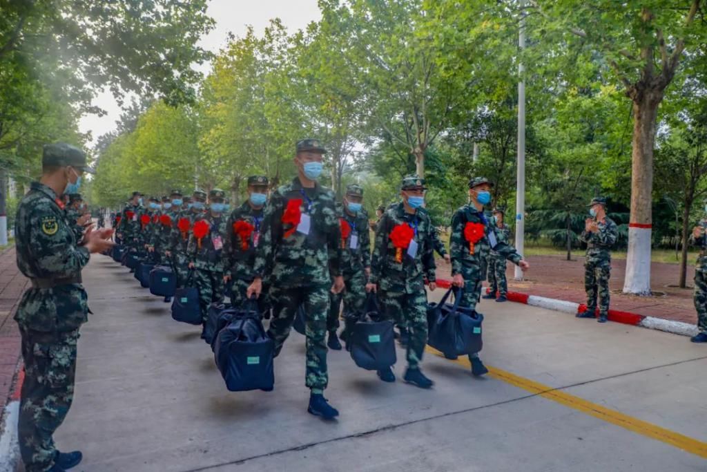 迷彩色|为人生画上迷彩色