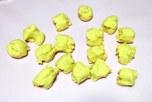  玉米面卷子|玉米面做面食不用蒸，松软细腻底部焦脆，比蒸的香，全家都爱吃
