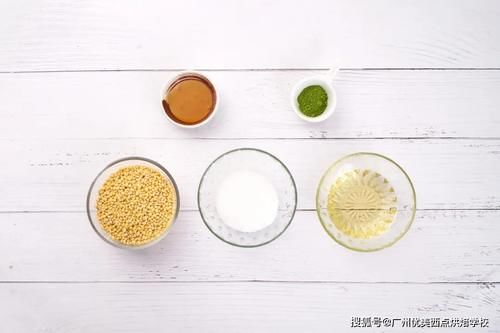 优美|优美西点の绿豆冰糕/抹茶冰糕,夏日甜点怎少得了它~