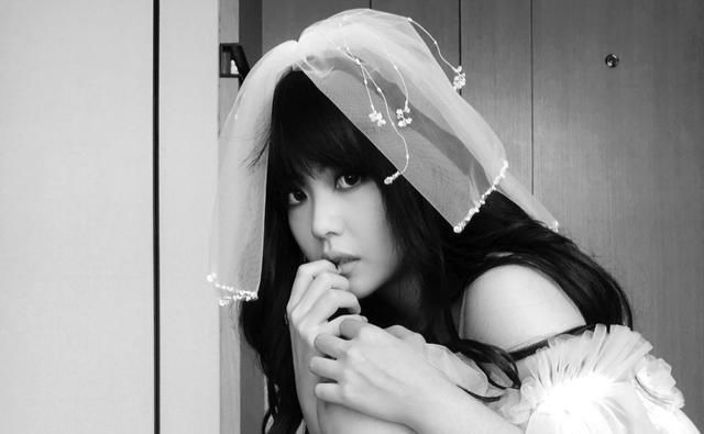  经历|赖美云谈黑暗经历，原来成为最闪耀的星，真的要付出代价