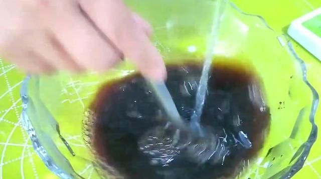 发糕|红糖发糕的做法,简单搅一搅,蓬松暄软超简单!