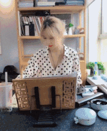 体验|搞笑GIF:小孩子,我想问问你此时蛋疼不疼呀?不亲自体验下哪里知道是啥快乐