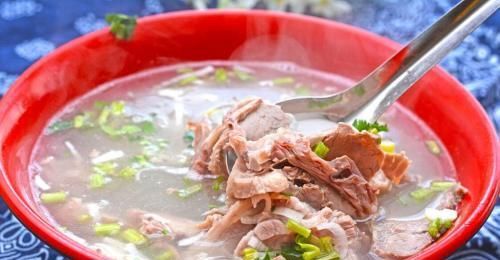 我国|我国哪里的羊汤最好喝?这“三地”比较出名,吃法各有千秋