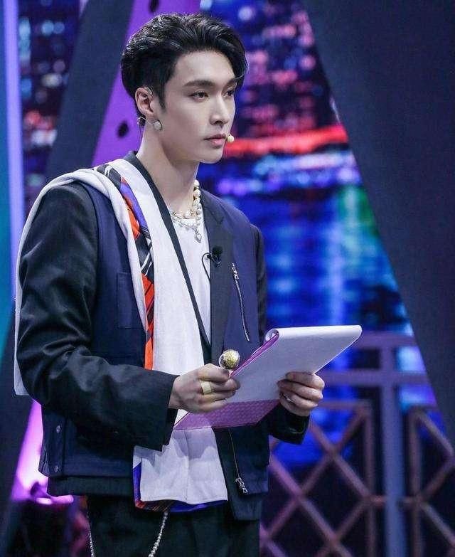  节目|《这就是街舞》12强选手疑曝光，张艺兴显冠军相，王一博令人心疼